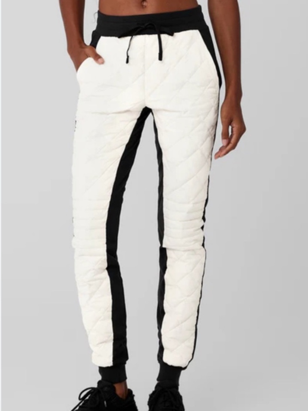 Alo Airbrush Winter Warm High-Waist Moto Puffer Pant